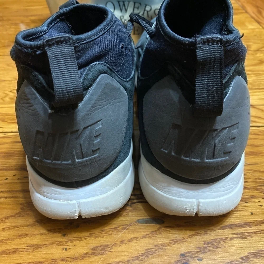 NIKE hyperdunk low lux black basketball shoes sz10